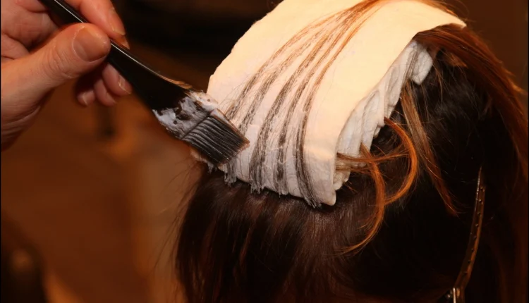 Evde Saç Boyama Teknikleri15