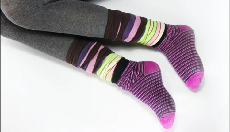 Siyah Opak Çorap Kombinleri10