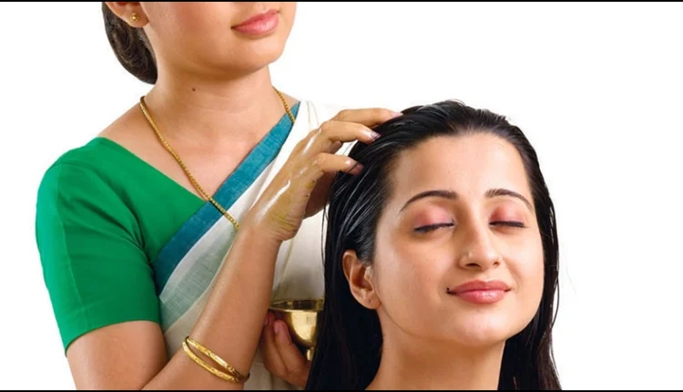 Hintli kadınların saç uzatma sırları